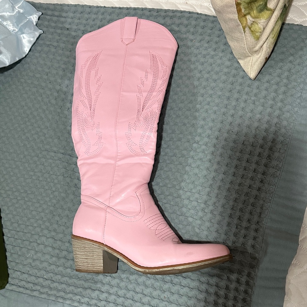 Pink Western-Style Women's Boots